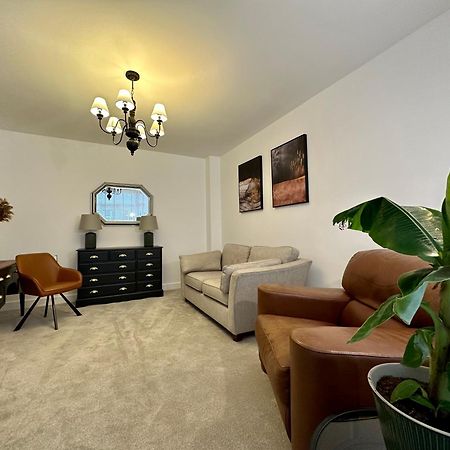 Clover Lodge Portsmouth Luxury Home With Off Road Free Parking Esterno foto