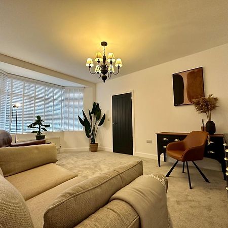 Clover Lodge Portsmouth Luxury Home With Off Road Free Parking Esterno foto